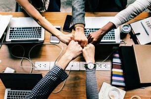 Working Together: Effective Ways To Build Successful Teams - By Dr. Jerry V. Teplitz